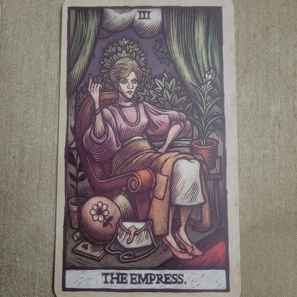 Jim Hensen's Labyrinth tarot card deck - Picture 5 of 8